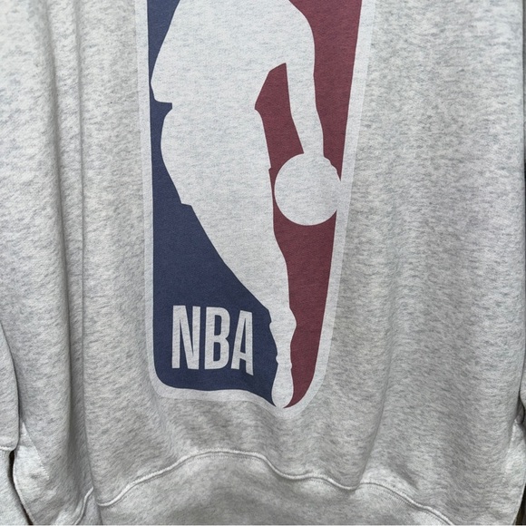 Abercrombie NBA logo Oversized crewneck pullover sweatshirt soft a&f basketball - Picture 6 of 9